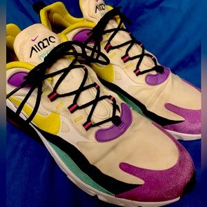Nike Air Max 270 React Geometric Art